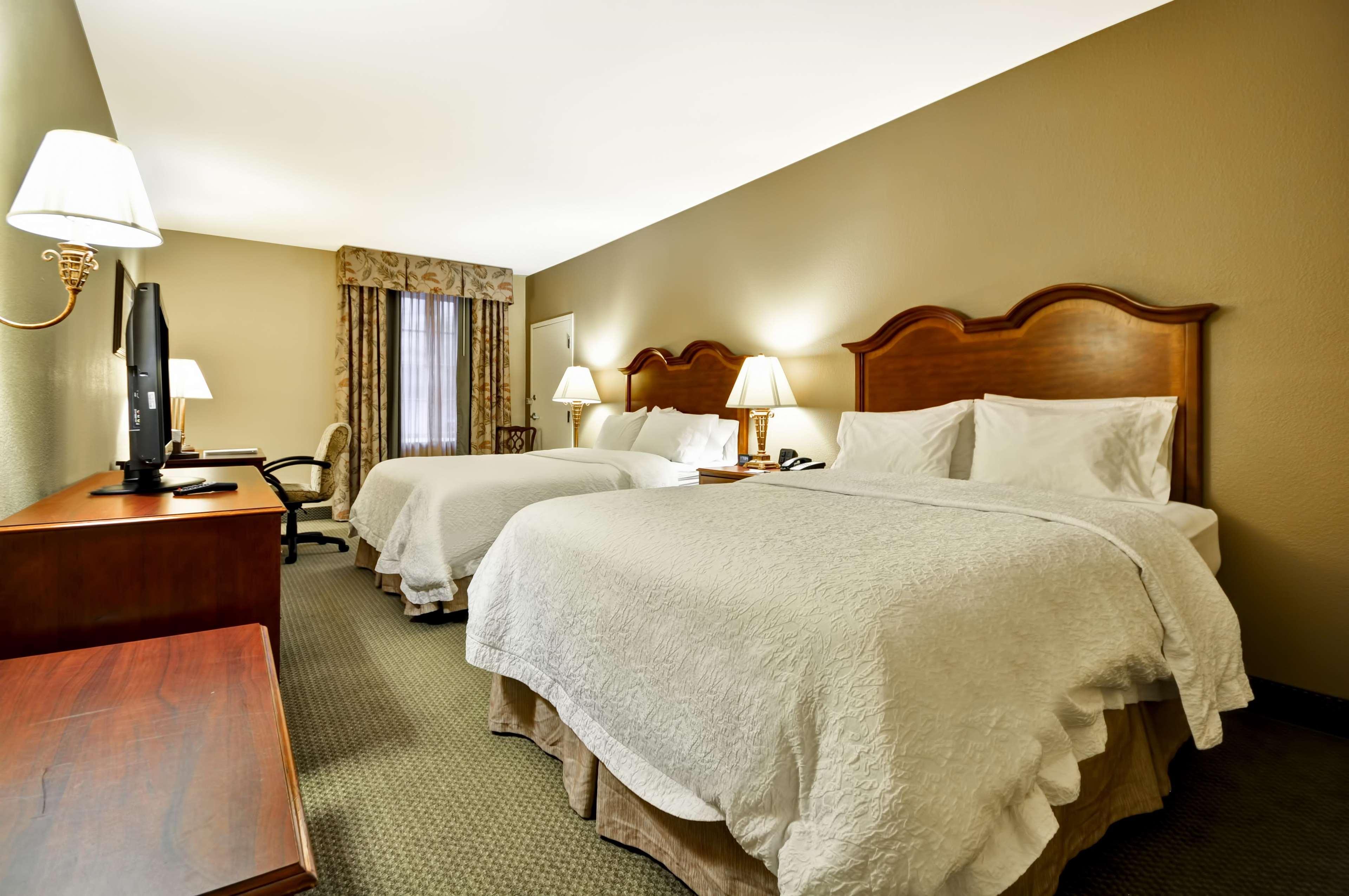 Hampton Inn Charleston-Historic District Екстериор снимка