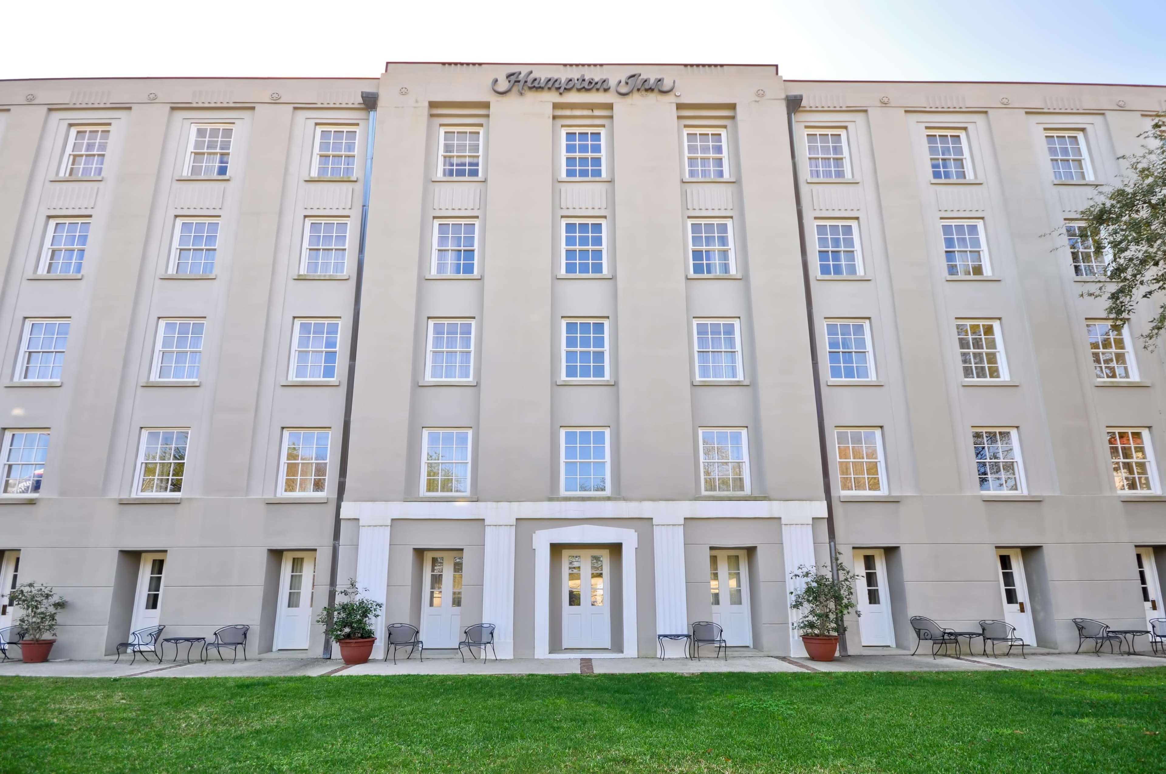 Hampton Inn Charleston-Historic District Екстериор снимка