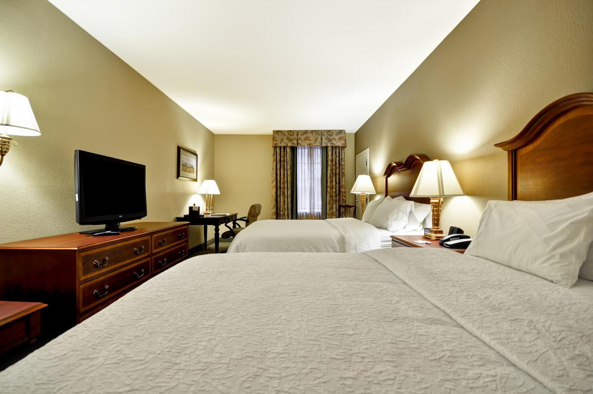 Hampton Inn Charleston-Historic District Екстериор снимка