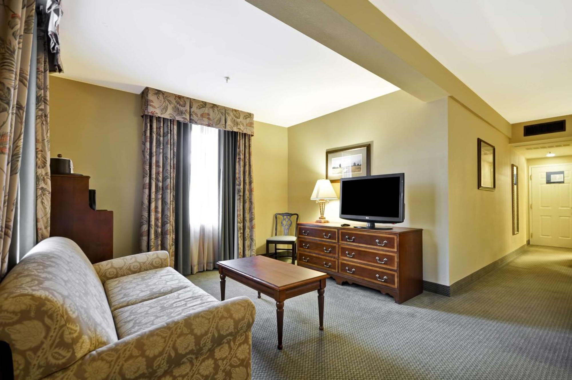 Hampton Inn Charleston-Historic District Екстериор снимка