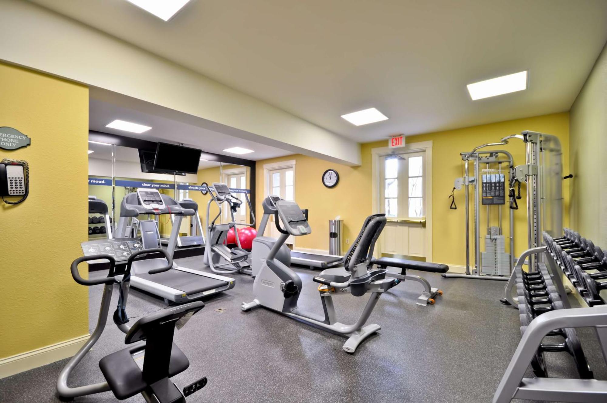 Hampton Inn Charleston-Historic District Екстериор снимка