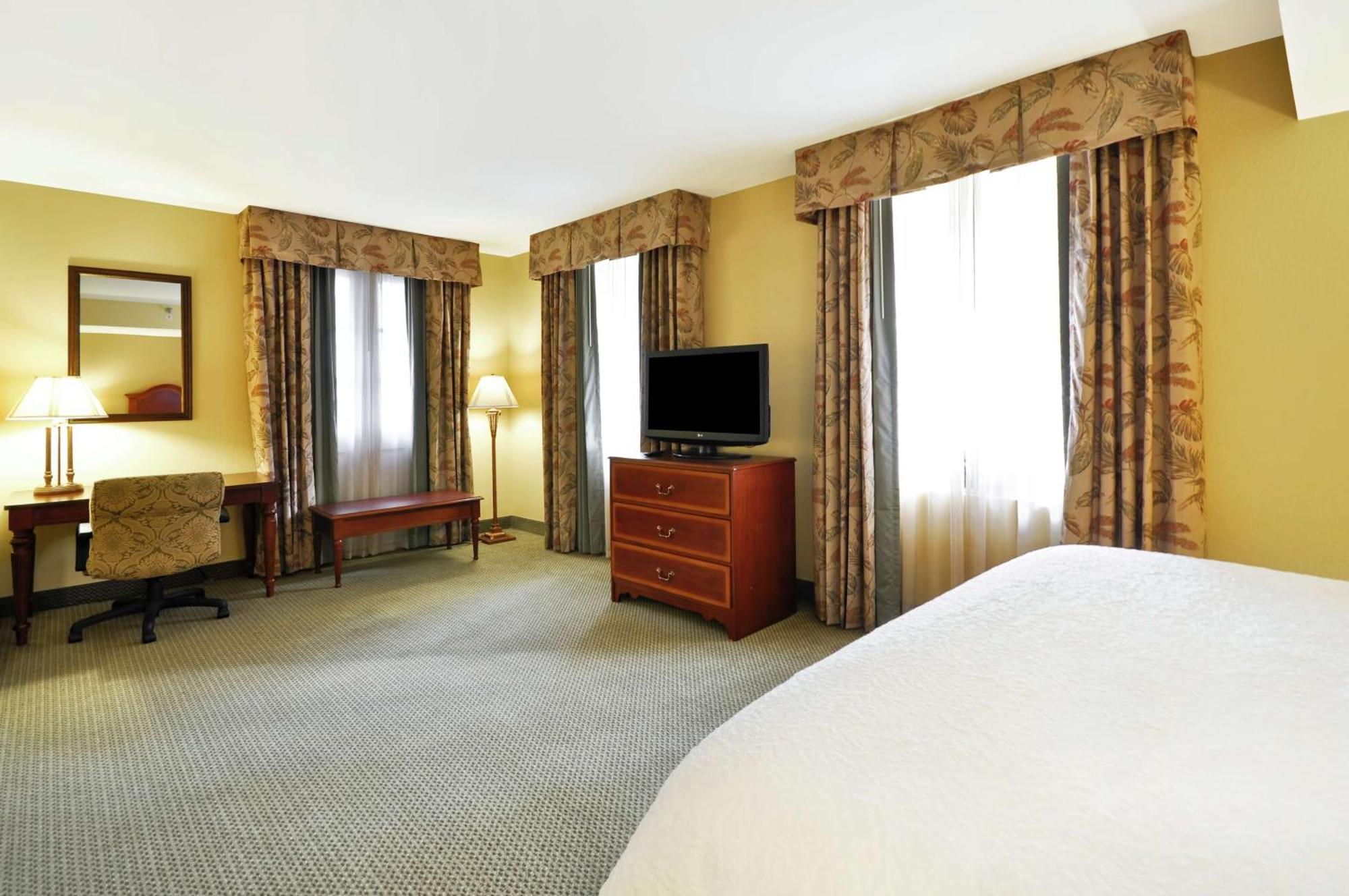 Hampton Inn Charleston-Historic District Екстериор снимка