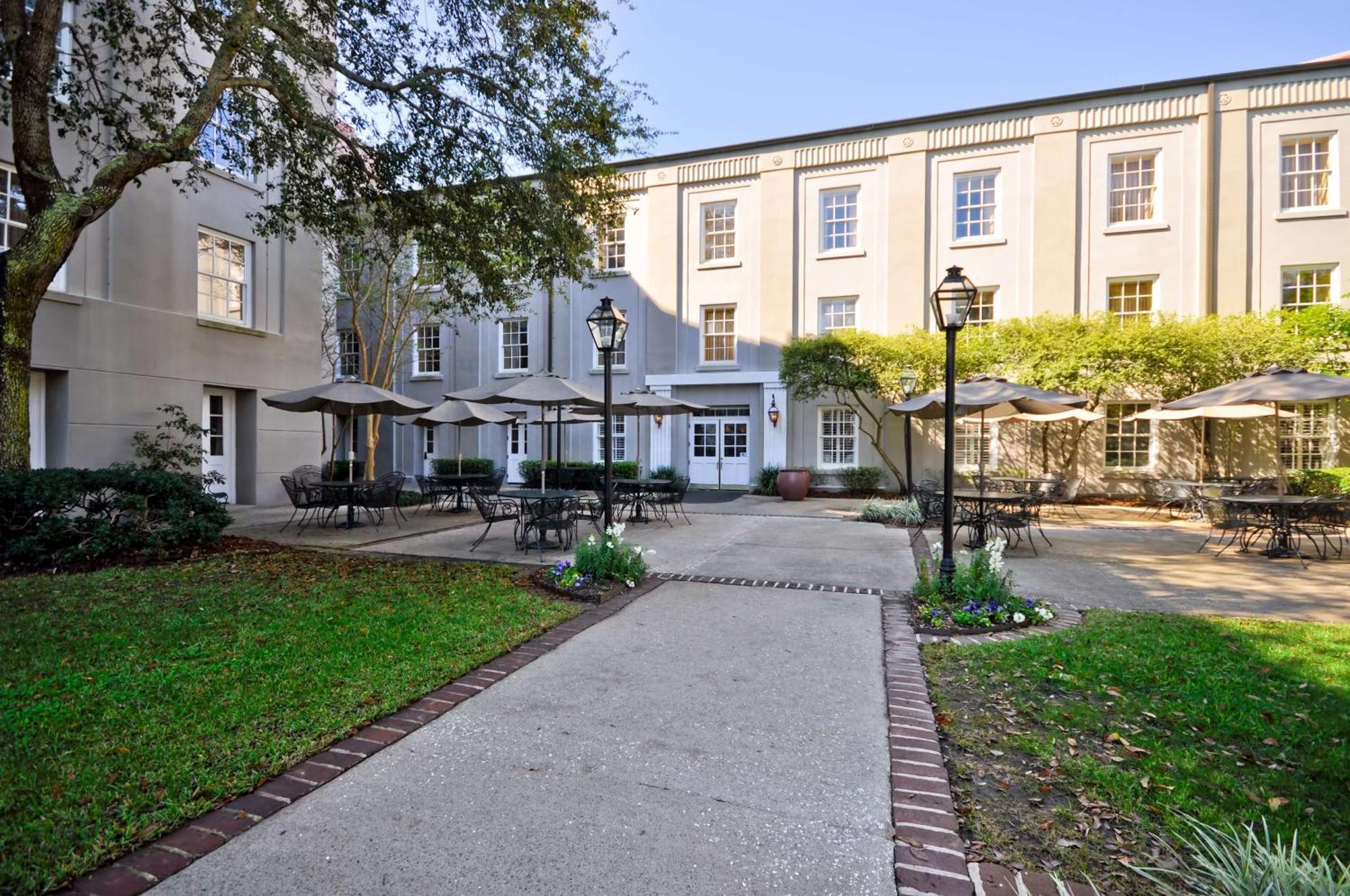 Hampton Inn Charleston-Historic District Екстериор снимка