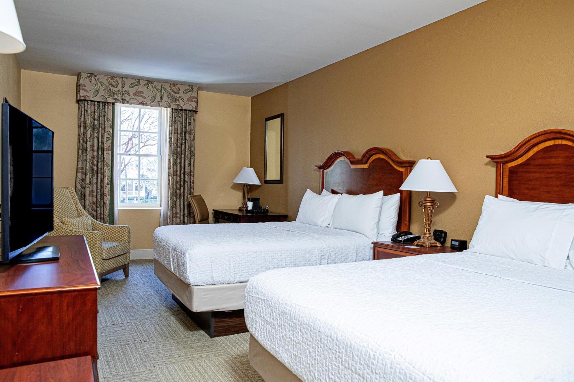 Hampton Inn Charleston-Historic District Екстериор снимка